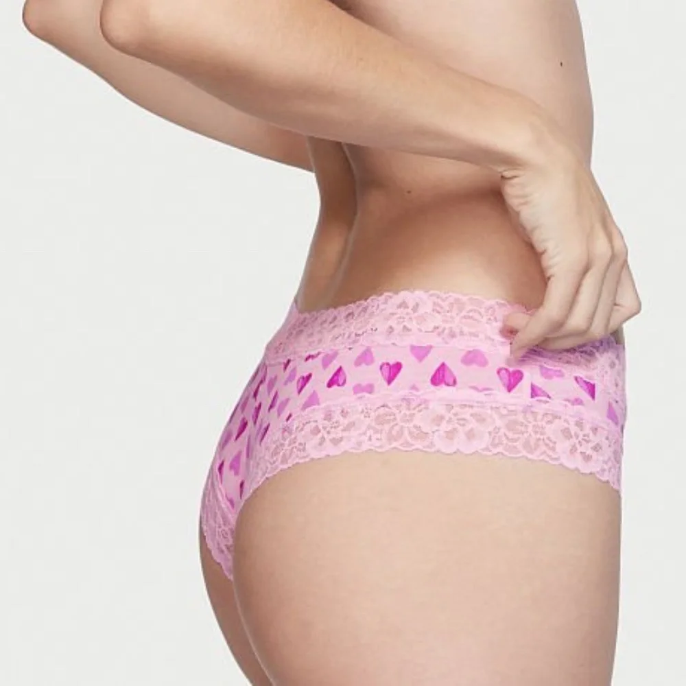 VS❤️Hearts Lace Waist Cheeky Pink with Purple Hearts Valentine’s Day NWT - Picture 2 of 16